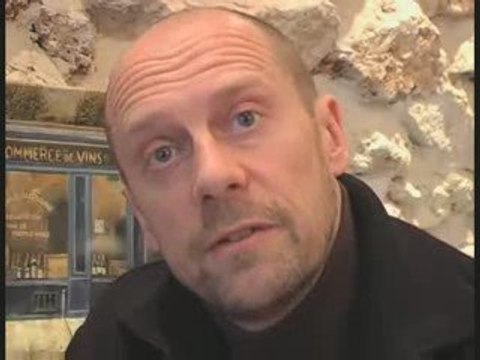 Alain Soral - Féminisme = Consumérisme !