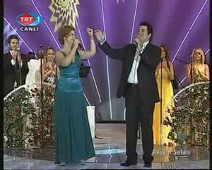 Esra İçöz&Coşkun Sabah Kapın her Çalındıkça