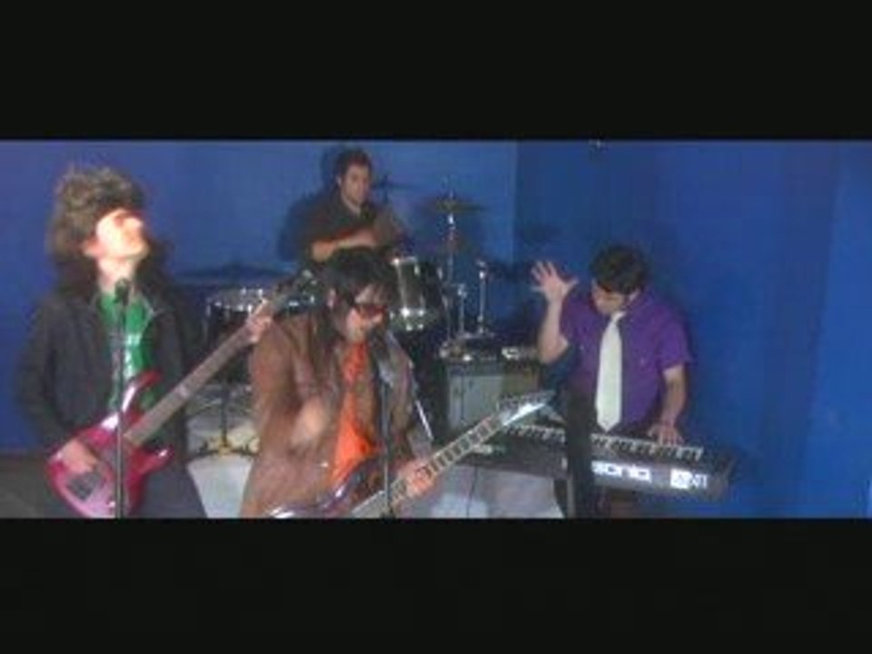 POLTER - Estrella (2005)