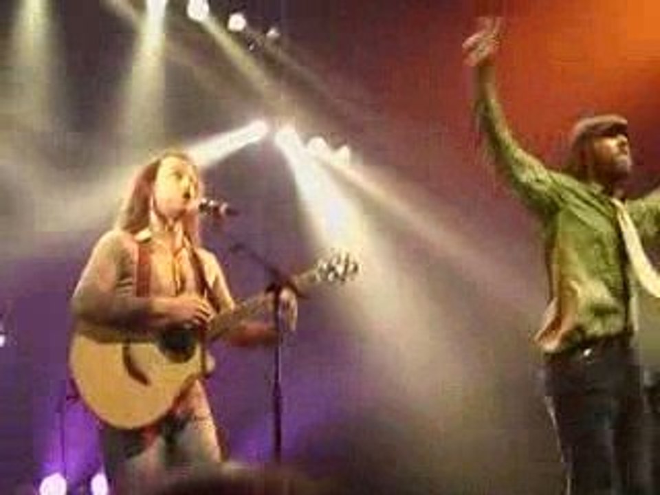 8 200 200 - 29.04.09 [Live au Bataclan]