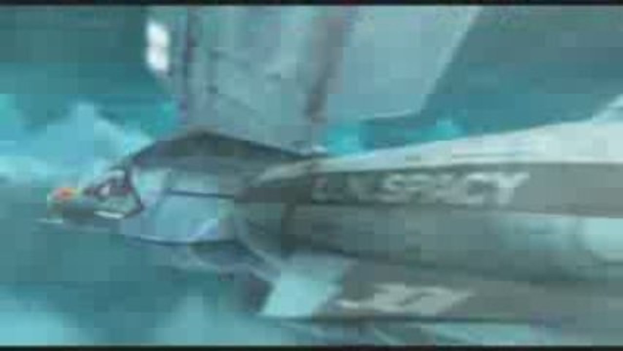 INDESTRUCTIBLE MACROSS