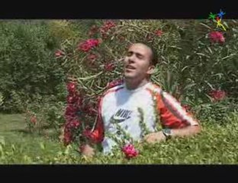Hassan allouz " ajyyi alham..."