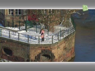 Des boules de neiges sur les Ponts couverts