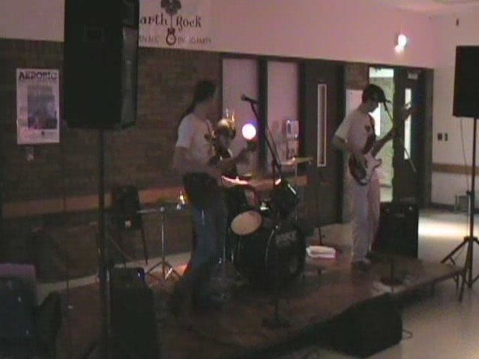 Unseen Irony at Earth Rock 2009