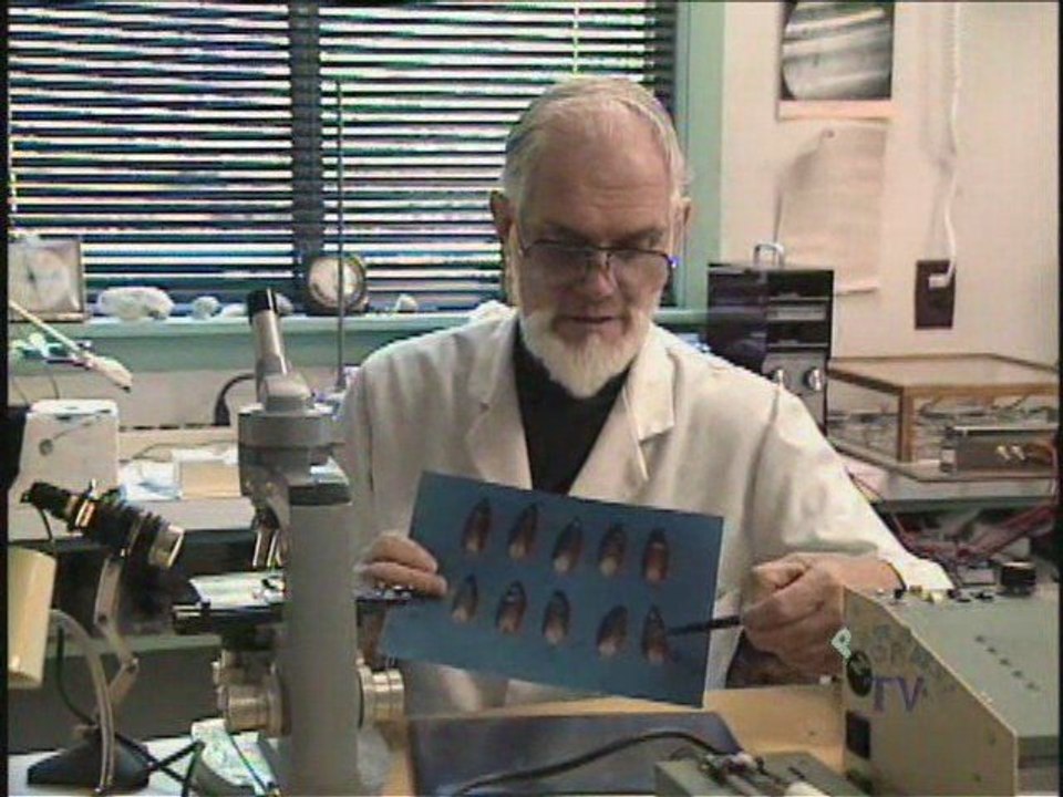 Paranormal TV - Dr. Levengood and the Science of Crop Circle