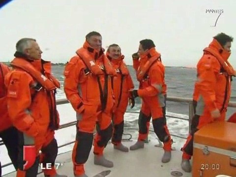 Nantes : Les bénévoles de la SNSM relookés !