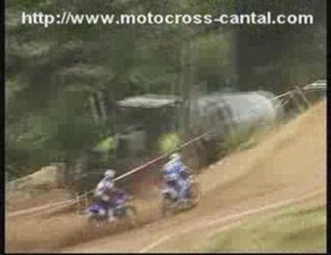 Championnat de France junior de Moto-cross à St-Mamet Cantal - Vidéo  Dailymotion
