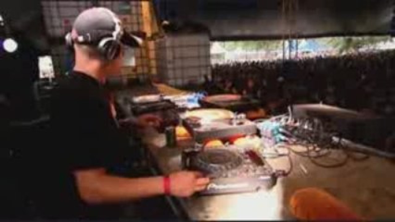 Defqon.1 - 2007 - Partie 6/7
