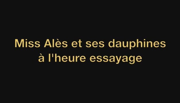 Miss Alès et ses dauphines font des essayages