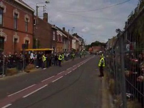 FETE MOTO ELEU 2009 WHEEL STOPIE SLIDE ETC ....