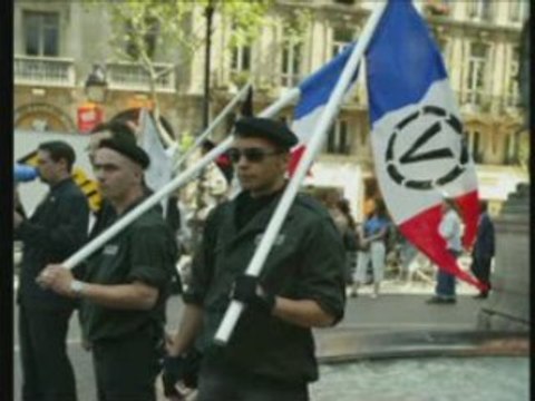 Kemi Seba des nazillons s' attaquer a des petits noirs