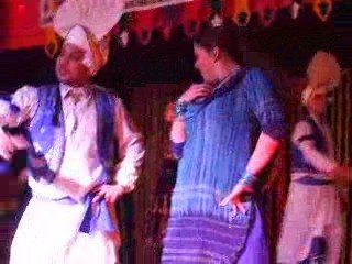 holi mela,BHANDRA,PERFOMED By panjabi comunity young sters