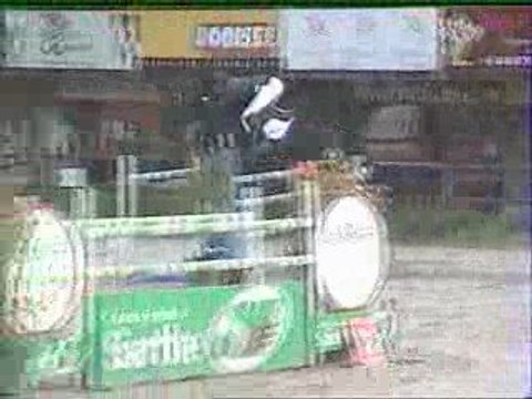 Eric Levallois / Lagon de l'Abbaye - CSI** Le Mans 09 GP-Bar