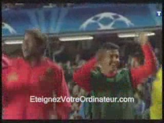 Drogba énervé contre l'arbitre chelsea barcelone