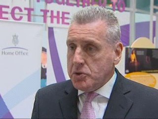 Thousands to be deleted from DNA database