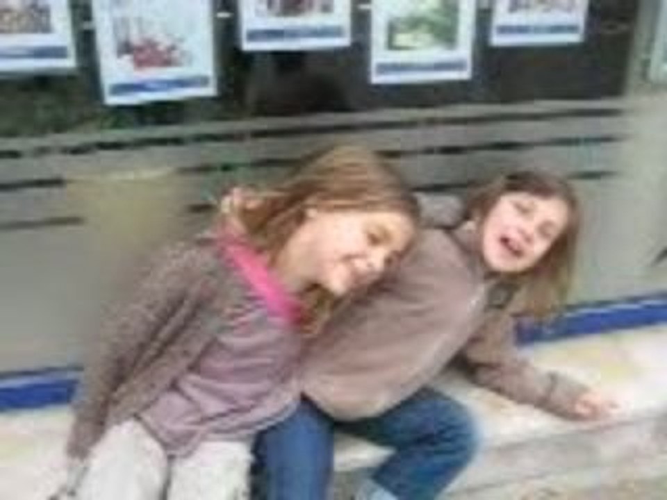 Avril 2009 Lac Bois de Boulogne 5avec Ana et Luce) 058