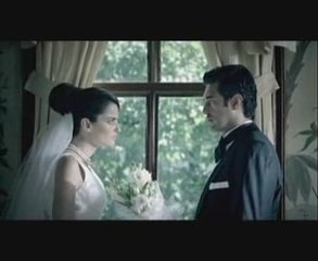 Başak Sayan'ın Videoları- O Kadin - Yarali