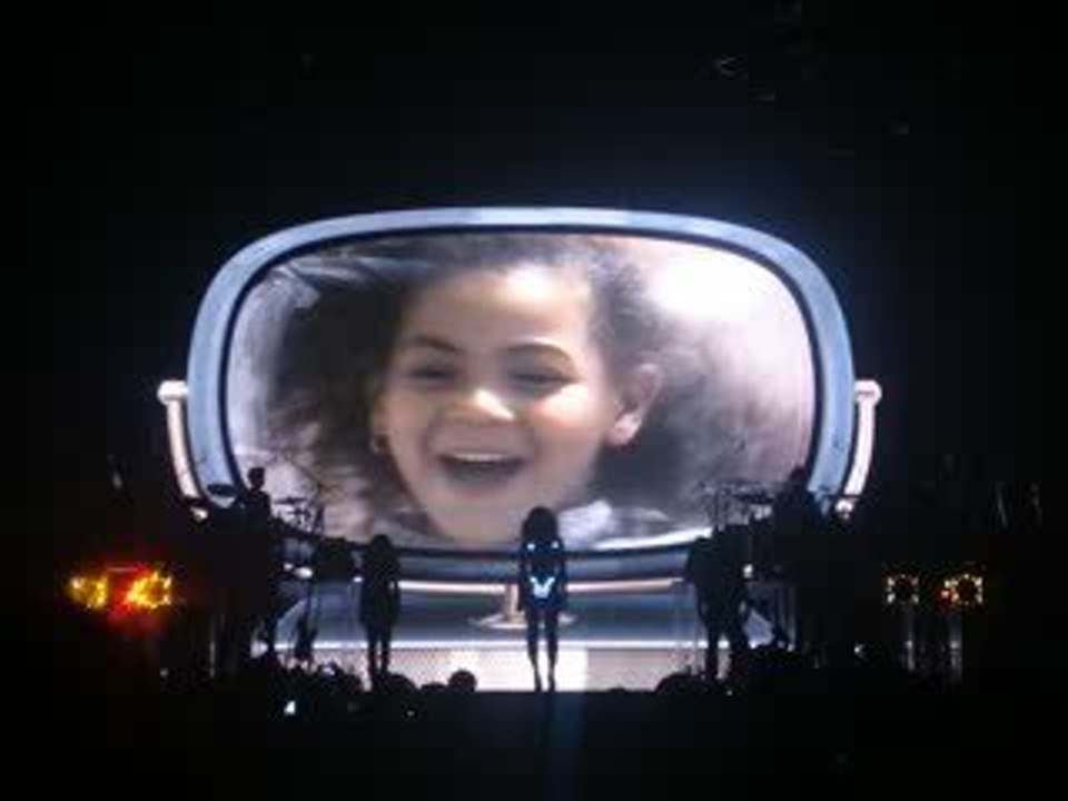 Beyonce (Strasbourg 06.05.09)