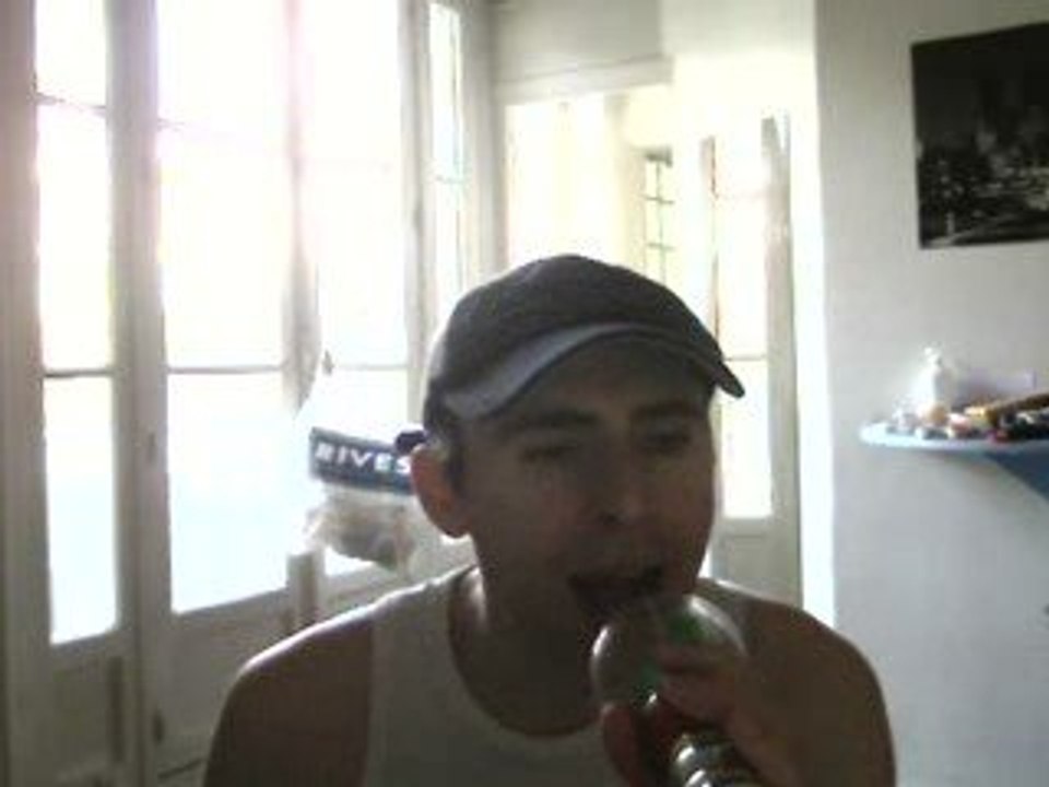 Wiwi égratigne "Why" de Bronski Beat