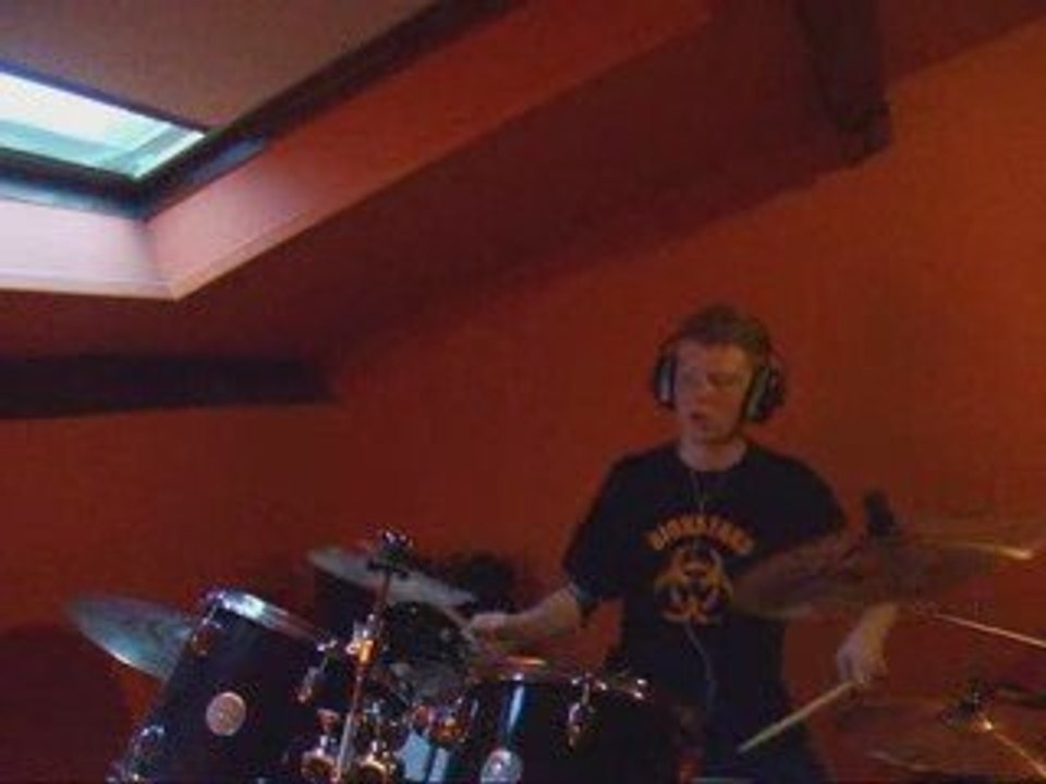 Drum cover 2