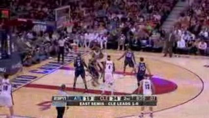 NBA Johnson strips Smith of the ball and Murray recovers the