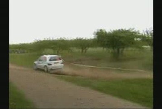 15éme Rallye Terre de l'auxerrois 1-2-3 mai 2009 (2)