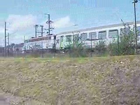 Arrivée BB16053 et 9 voitures Corail Intercités Normandie