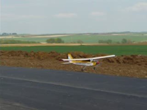 Premier Vol sur le terrain de Senlis le Sec (suite)