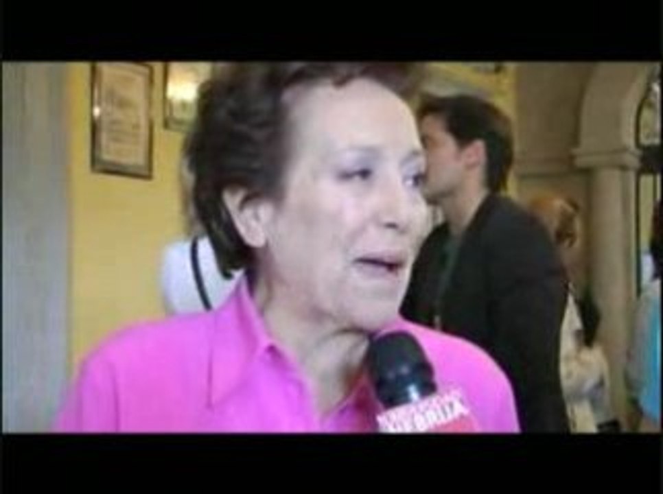 Amparo Baró saluda a la Universidad de Nebrija