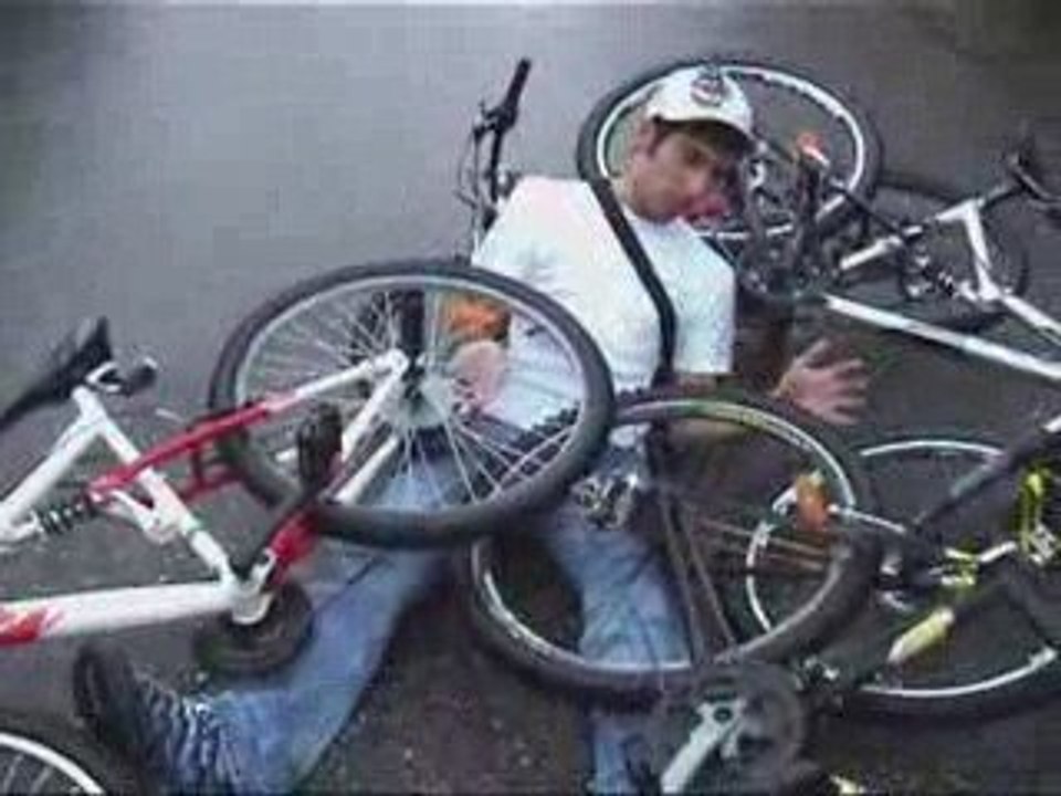 Viens on fait du vélo - BA&FM Prod