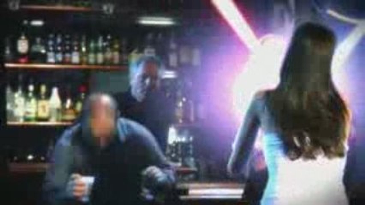 combat de bimbos au sabre laser