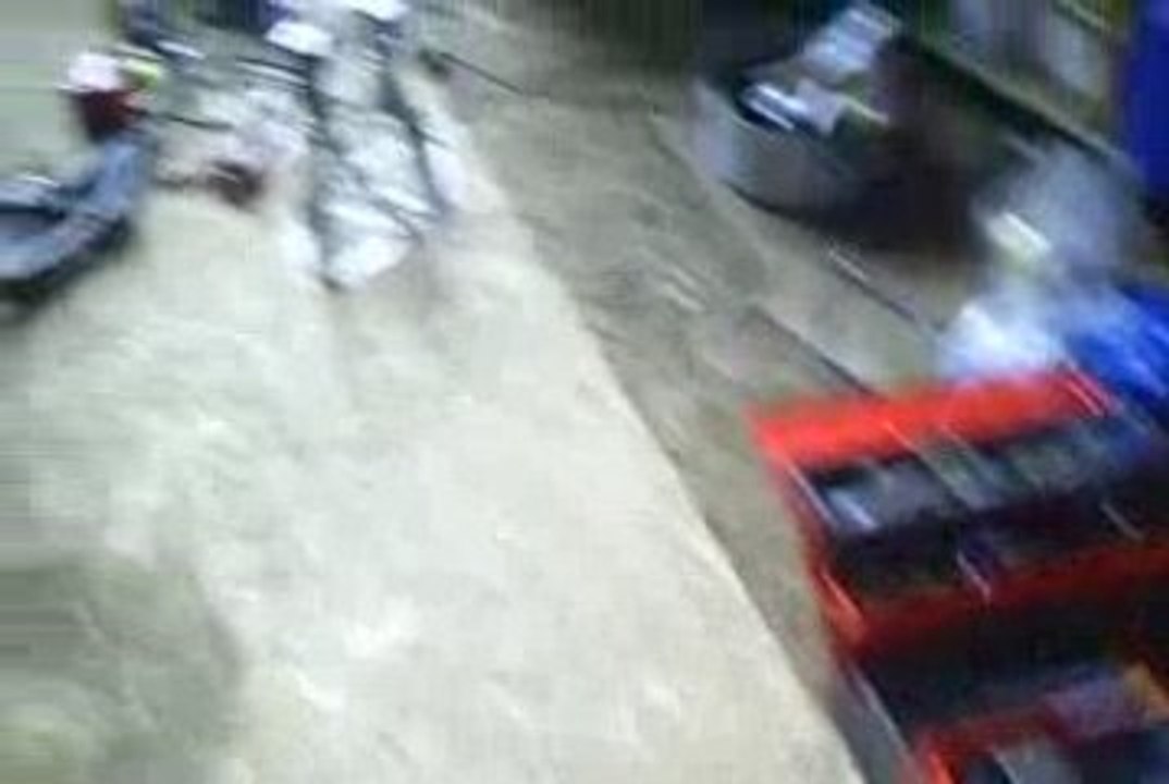 CLIP0050