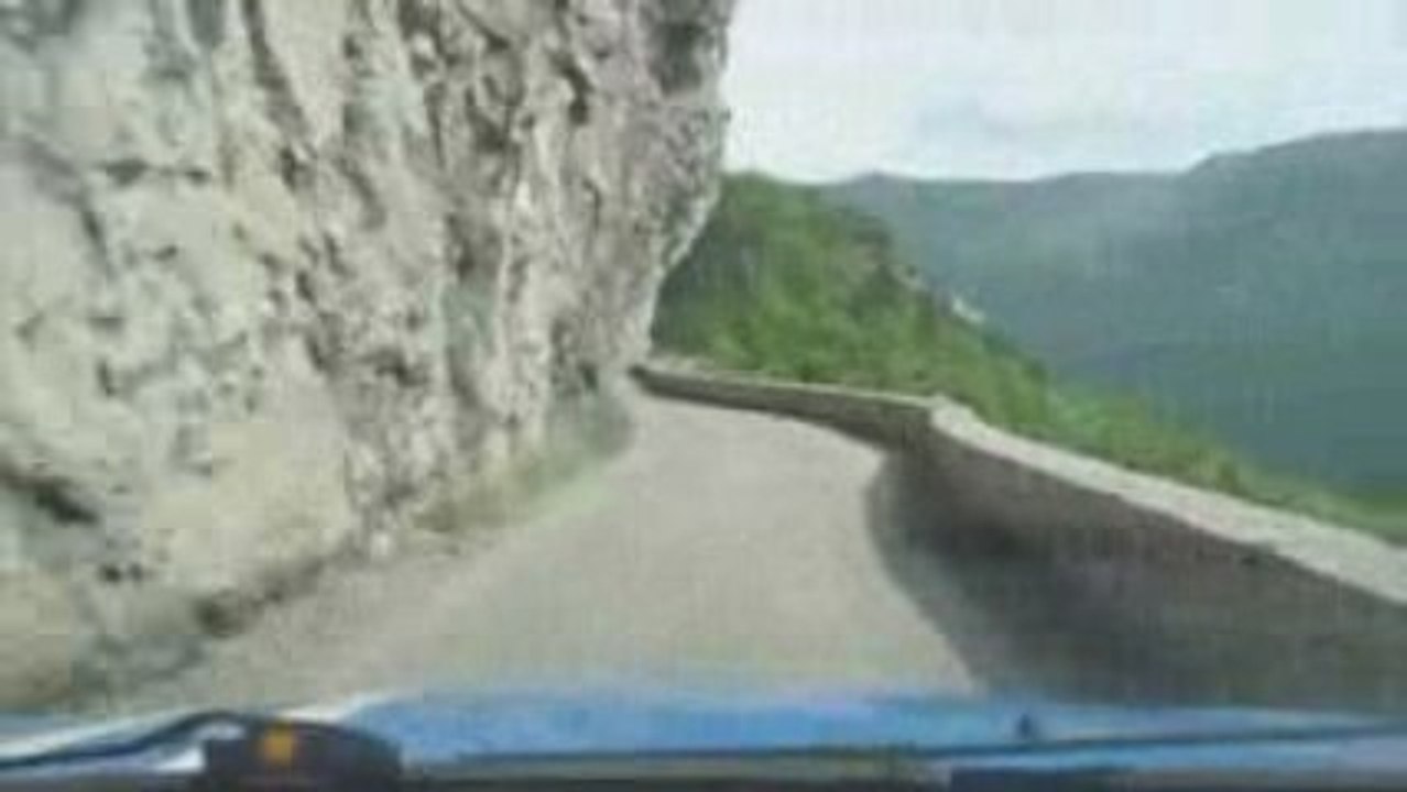 Clues Aiglun en Clio RS