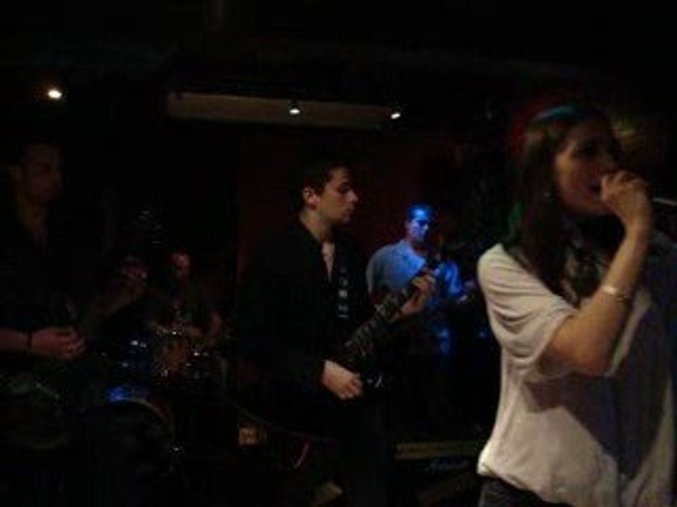 Pink floyd the wall live solo batterie guirare rock pop