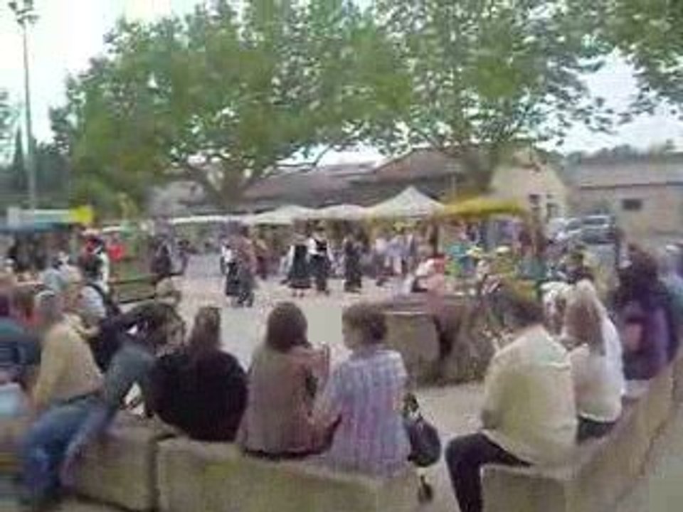 Video du marché des sorcieres st chaptes