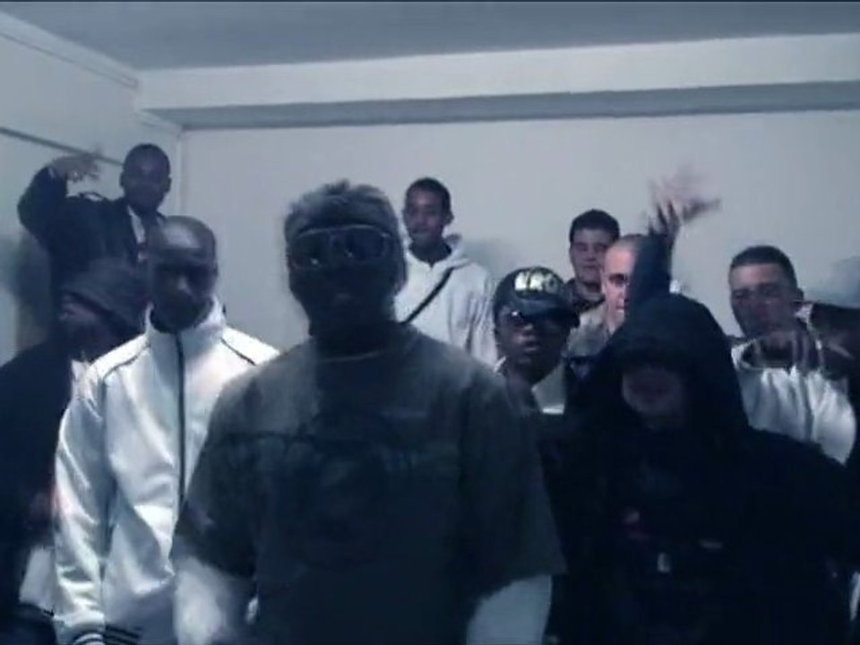 BRISEUR D'ELITE feat CRISNAP,LGN ''AMIGO''