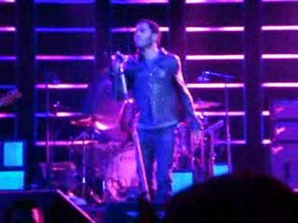 lenny kravitz en la caja magica