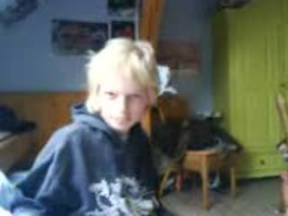 Schüchtern: Blatt vorm Kopf