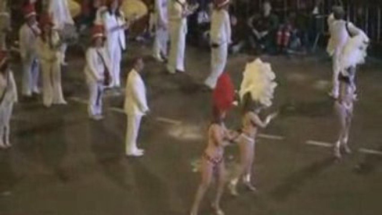 Ecole de Samba Alegria de Tours Carnaval de Cholet 2009 (1)