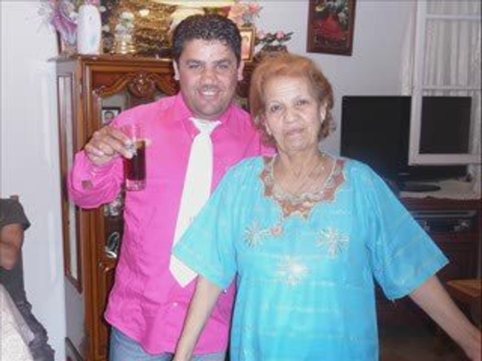 Bapteme et anniversaire de yanis le 02/05/2009