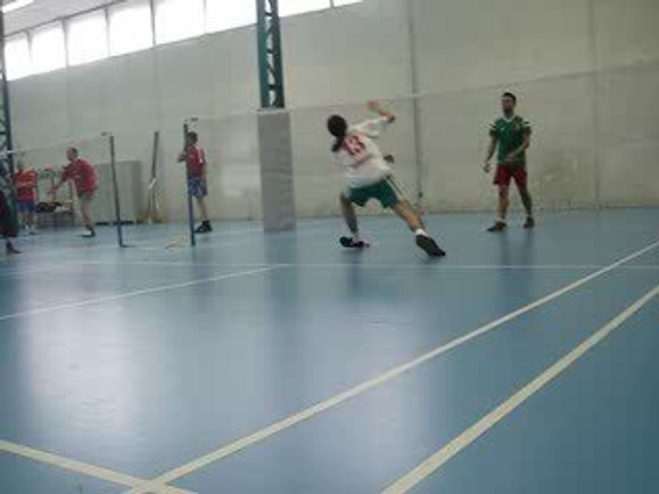 Paris 2 - Hongrie, simple moi vs Hongrois