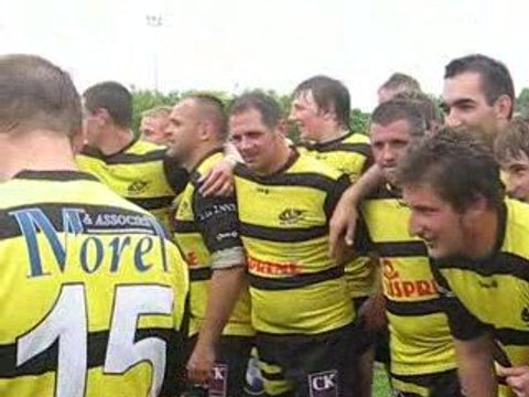 Remise trophee promotion honneur rugby Pont-de-Veyle