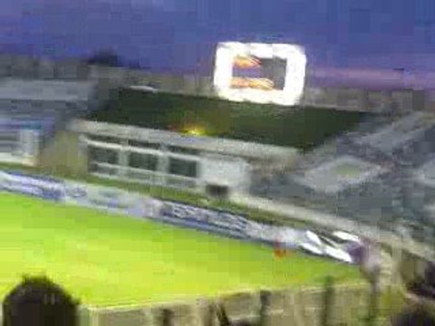 Tours FC - Boulogne : Ola pendant le match