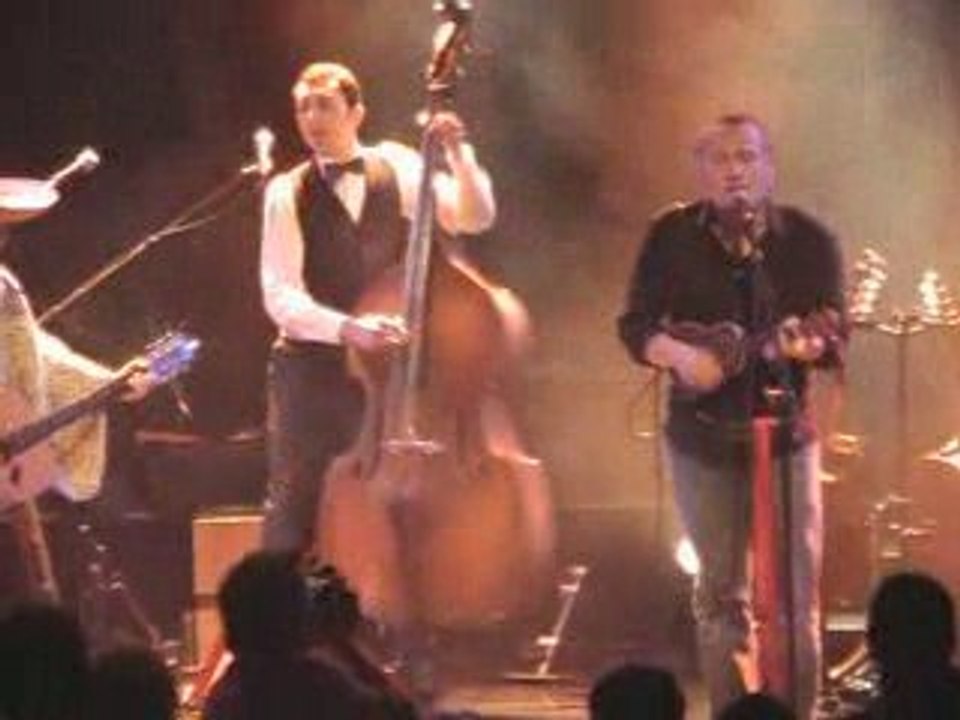 Oldelaf & Monsieur D. : "Le Café" à l'Européen