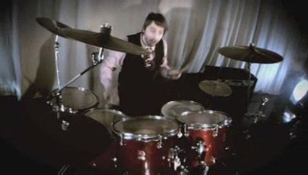 Eden James for online_1Mbps_Stream