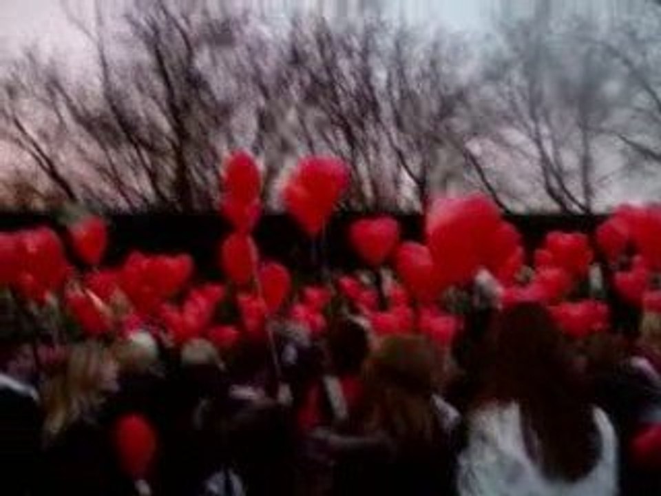 Part 9: 31/03/08 Exclusive: Интервью с фанатами  with russub