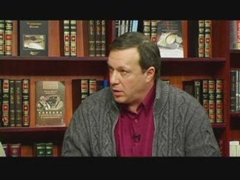 Все человечество сидит за одним столом и веселится