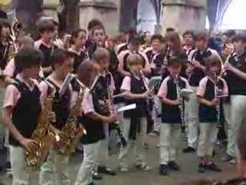 Band'a Leo Junior Condom 2009