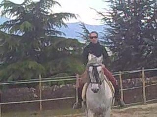 Caline pirouette galop