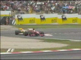 Dépassement de fernando sur massa barcelone 2009